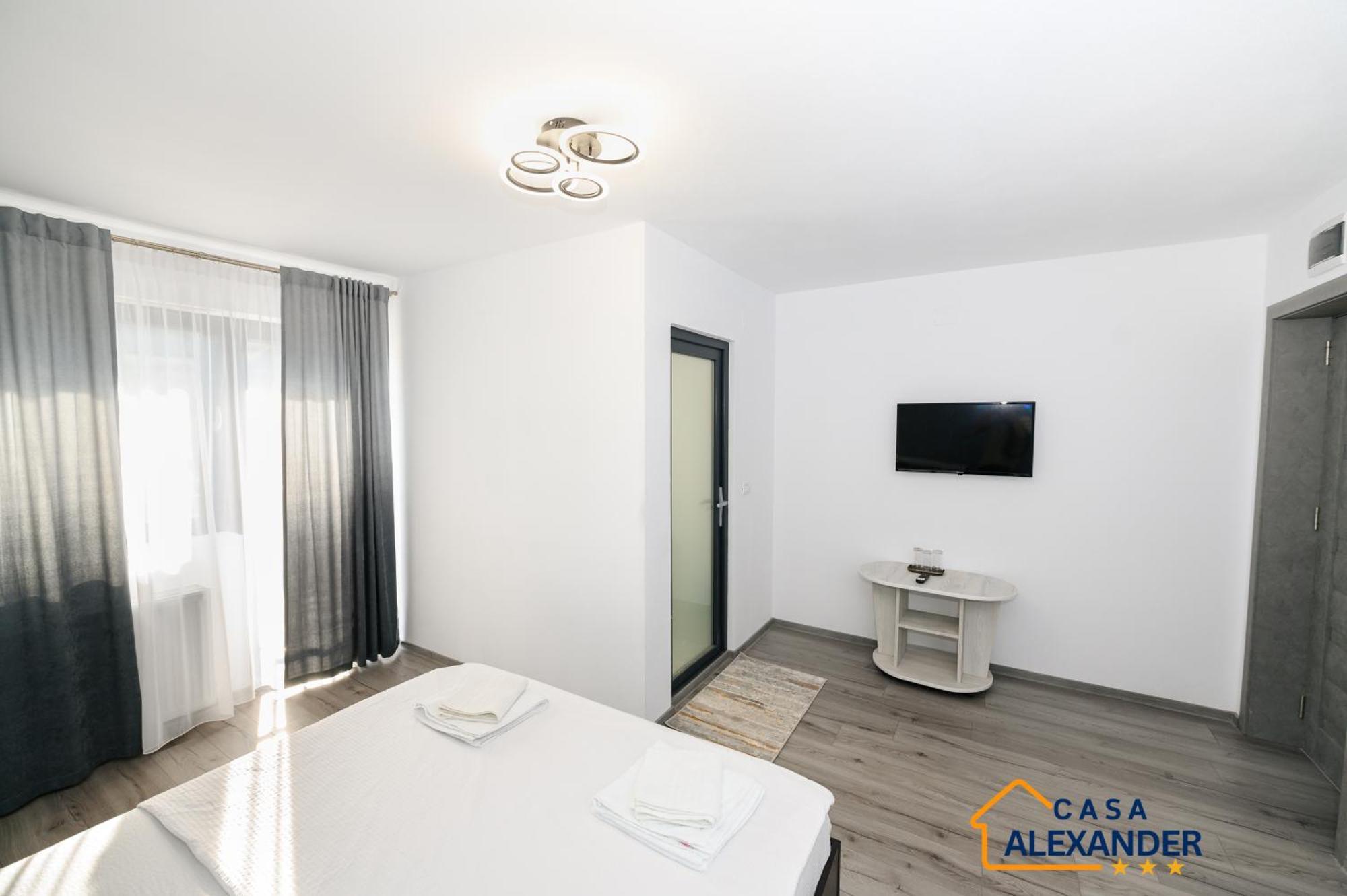 Casa Alexander Hotel Călimăneşti Екстериор снимка