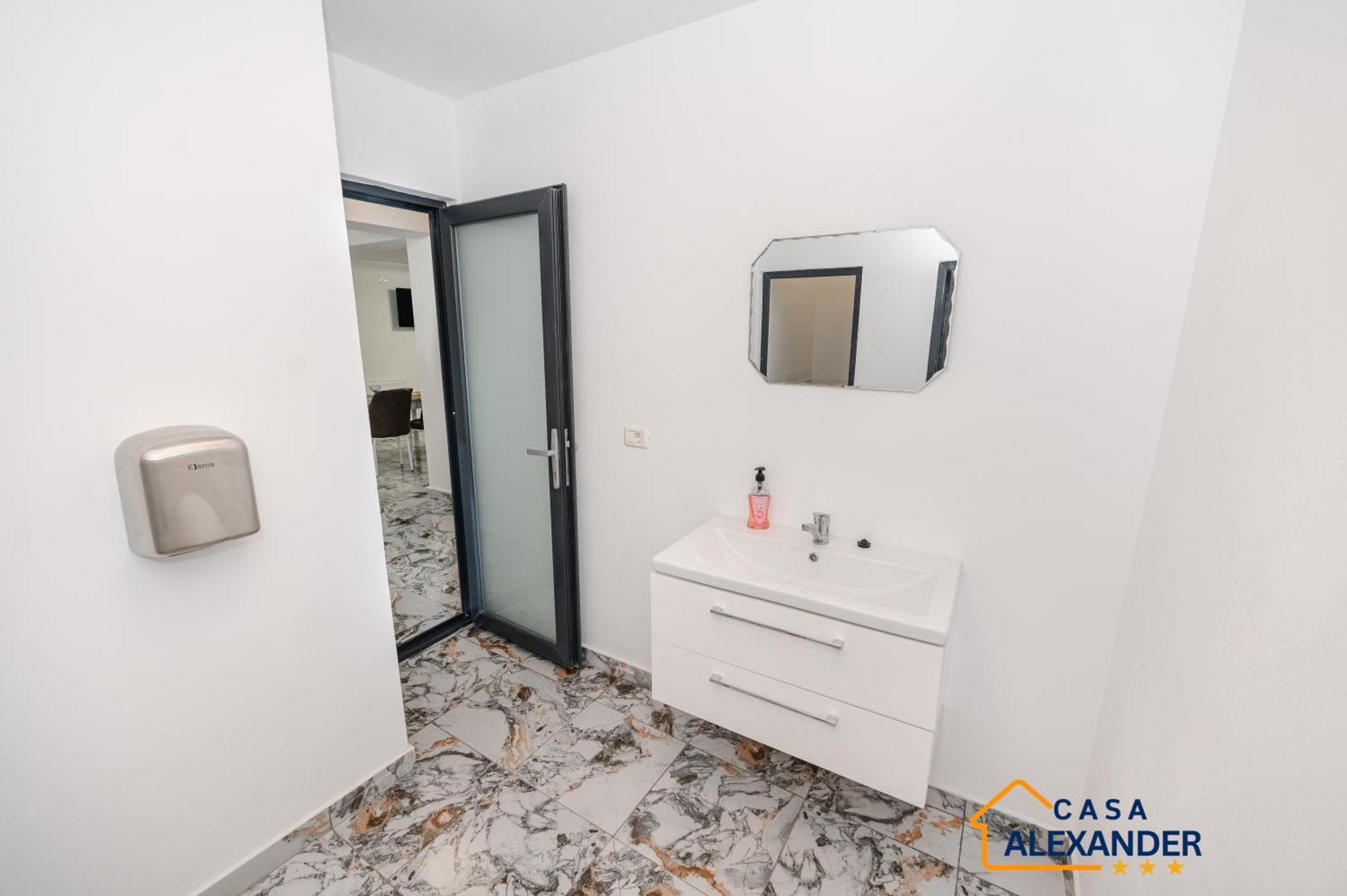 Casa Alexander Hotel Călimăneşti Екстериор снимка